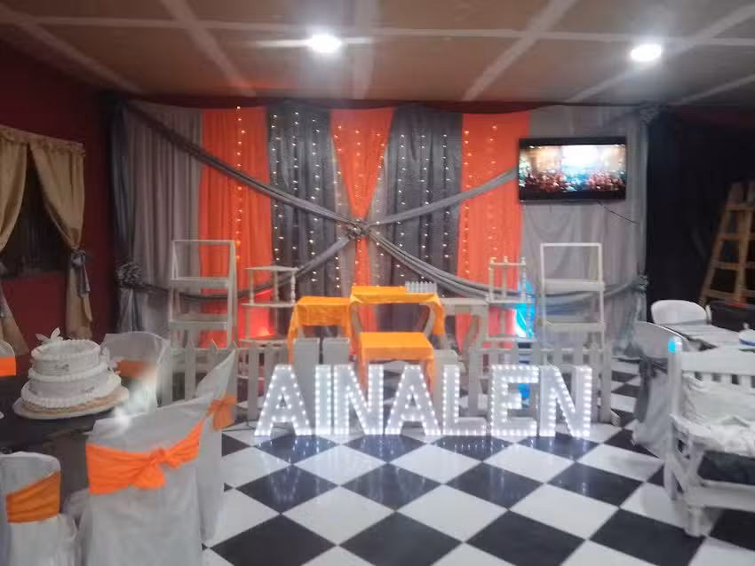 Akajata salon de eventos