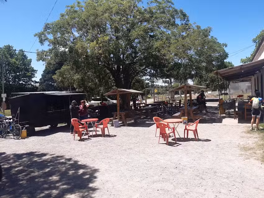 Almac&eacute;n Montes de Oca &ndash; Amigable a Ciclistas