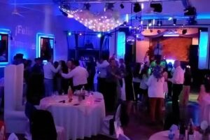 ASES SALÓN DE FIESTAS