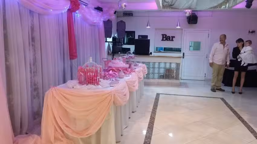 Avril eventos