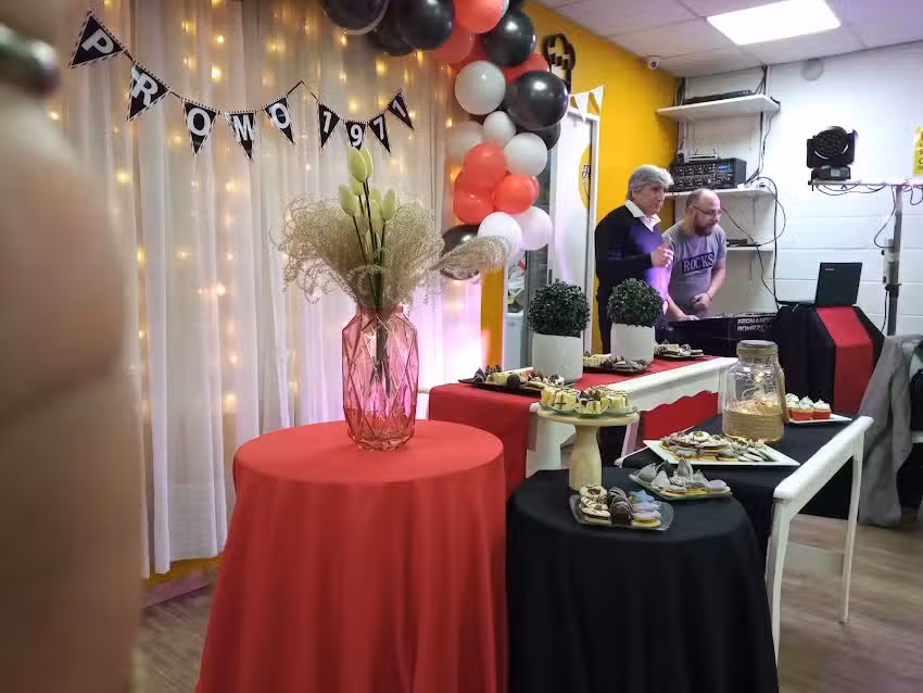 Be Happy &ndash; Sal&oacute;n