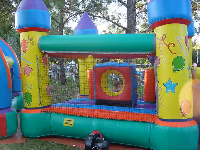 Caba&ntilde;a Scooby