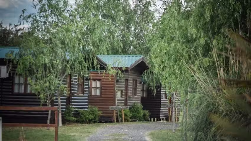 Caba&ntilde;as & Eventos Aires Campestres