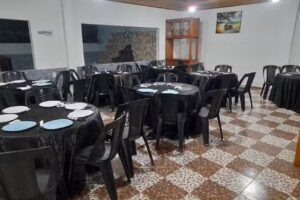 CAIPI SALON PARA EVENTOS QUINCHO PISCINA