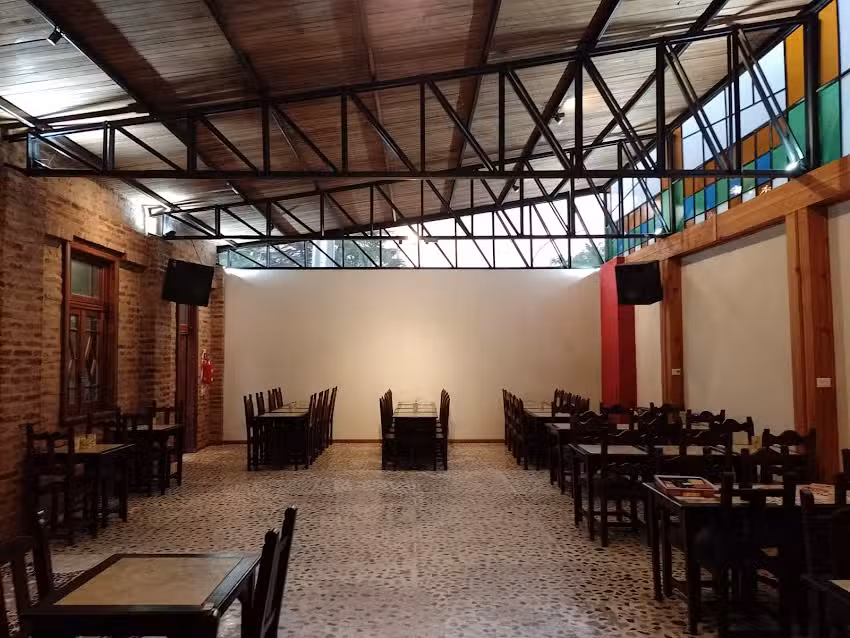 CALICANTO Salon de Eventos