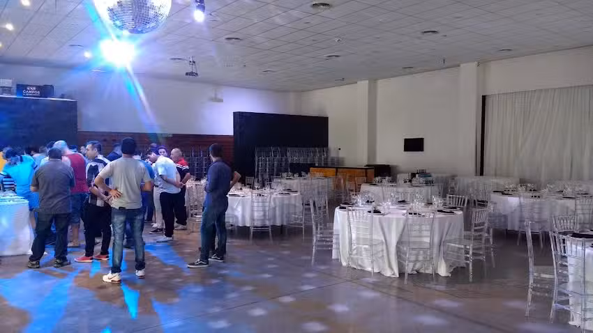 Campos de Ibarlucea.