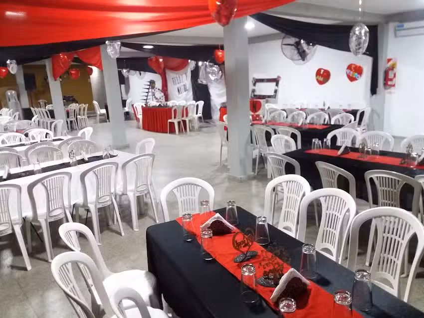 Candela&rsquo;s Salon de Fiestas y Eventos