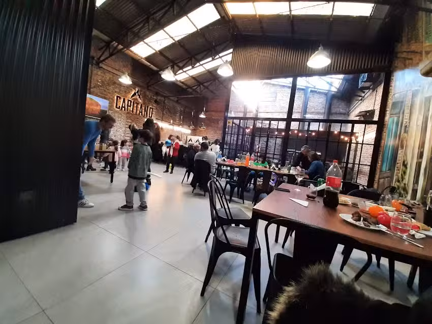 Capitano &ndash; Galp&oacute;n Urbano