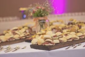 Catering Los Grillos de Santos de Domingo Quintero