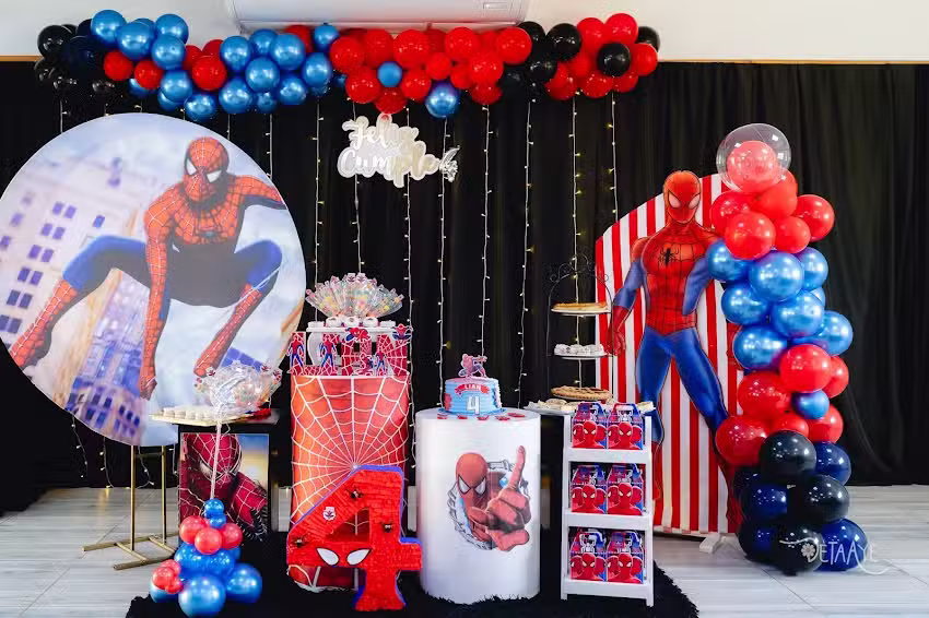 Centro empleado de Comercio