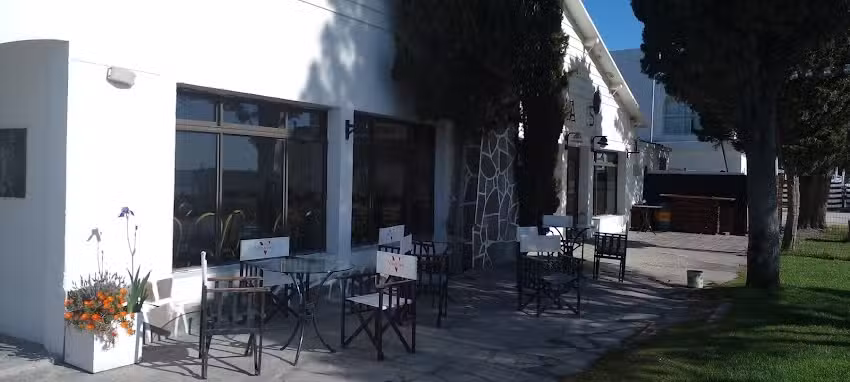 Club Nautico Bar