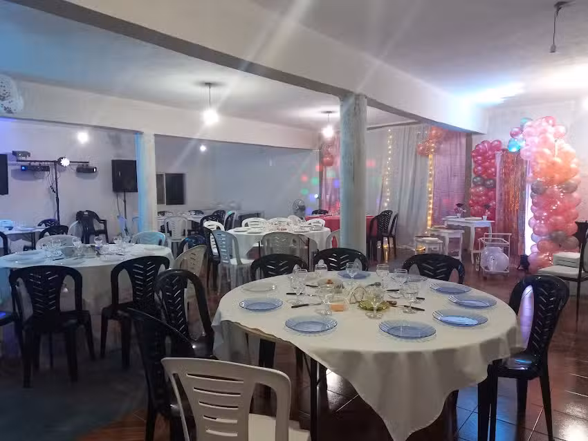 COMPLEJO &ldquo;LOS &Aacute;LAMOS&rdquo;