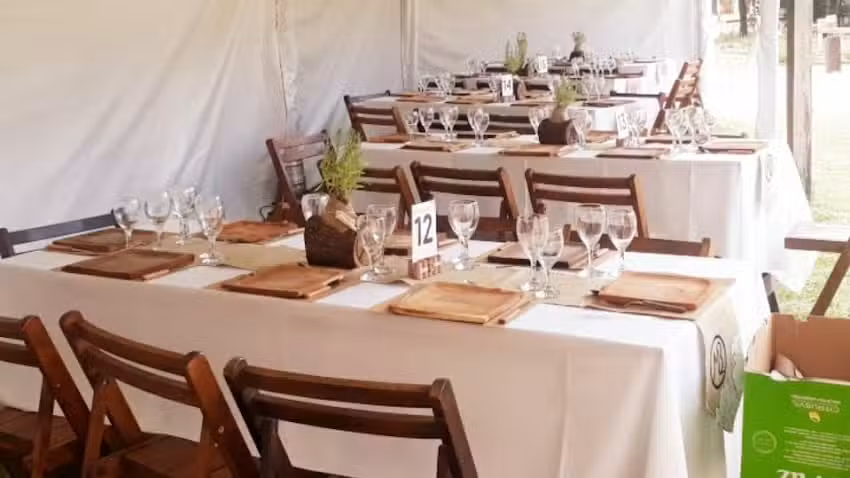 CRISTAL Alquiler de Carpas Estructurales y Vajilla en Gral