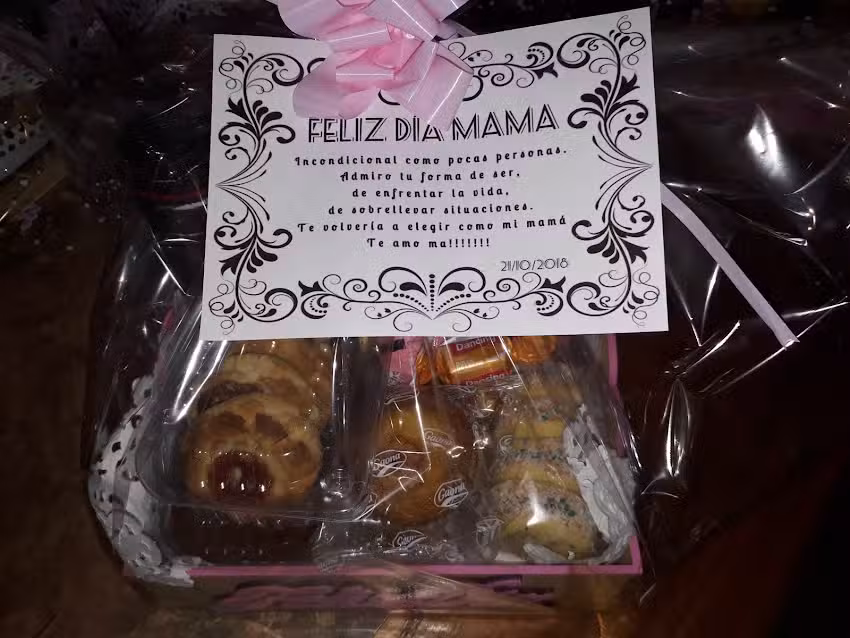 Desayunos y Meriendas sorpresa (MAVILUPI VIP )