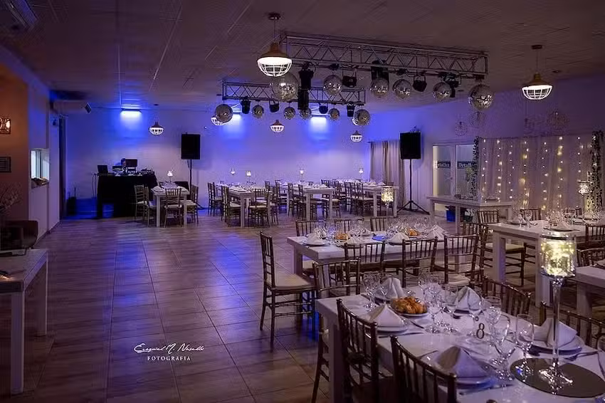 Detalles Salon de Eventos