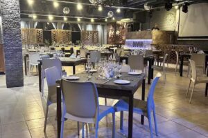 DUVAR Club de Eventos &ndash; Las Paredes Rest&oacute; Club