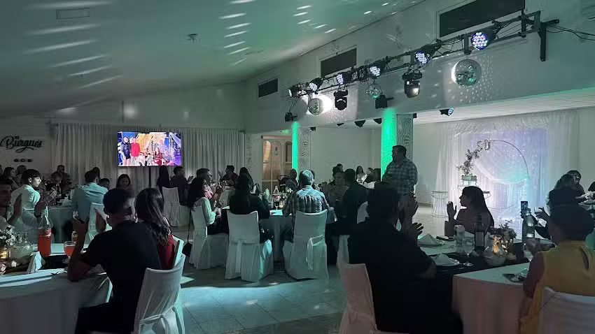 El Burg&uuml;es Sal&oacute;n de Eventos