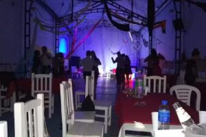 Elevarte Escuela De Acrobacia Aerea y con Arneses Y Salon de Eventos Y Fiestas Infantiles