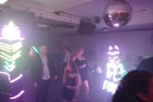 Ensue&ntilde;os Salon De Fiestas