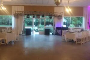 Espacio Los Omb&uacute;es