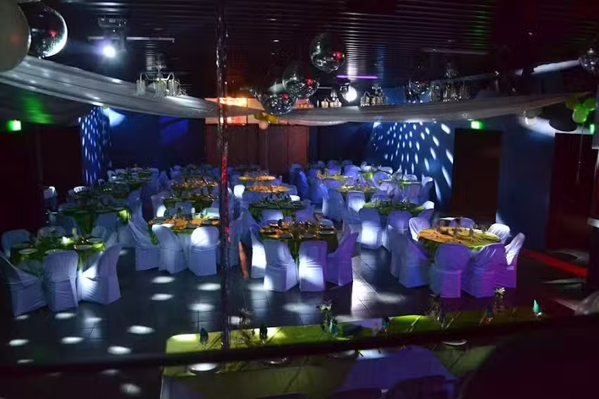 Firdoos Sal&oacute;n de Eventos