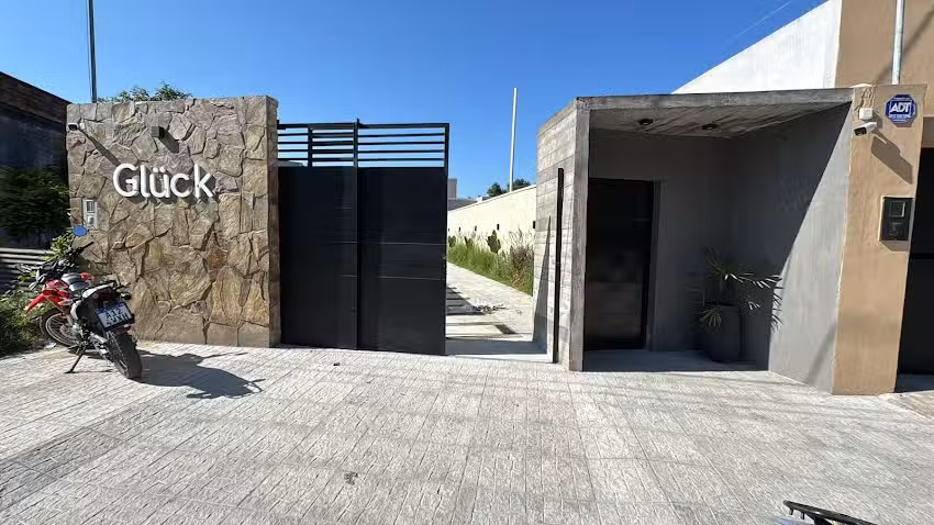 Gluck Sal&oacute;n de Eventos