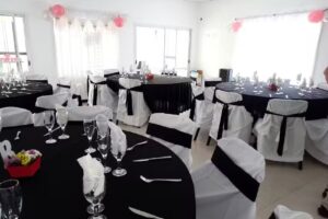 H&M Salon De Eventos