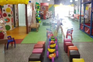 HAKUNA MATATA- sal&oacute;n de fiestas infantiles