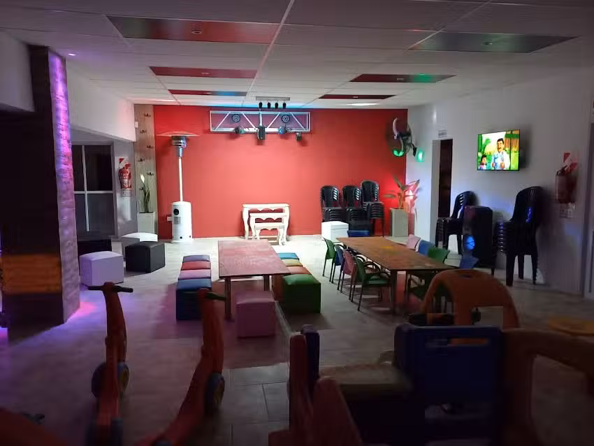 IMPERIO SALON DE FIESTAS & EVENTOS