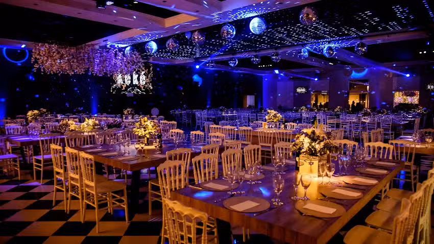 Kek&eacute; &ndash; Sal&oacute;n de Fiestas