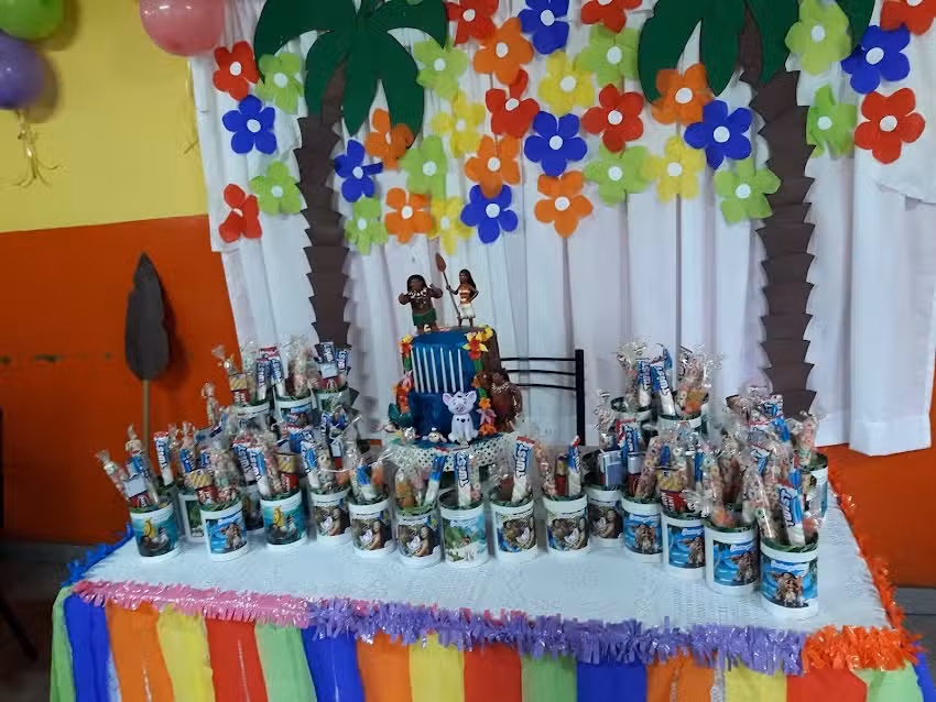 La Casita Salon De Fiestas