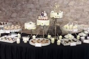 La Cocina De Laurita (S&oacute;lo Pedidos Anticipados)