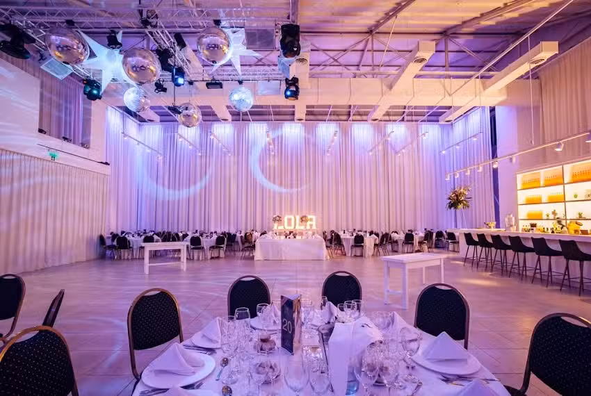 LA CONDESA DE LOS NARANJOS