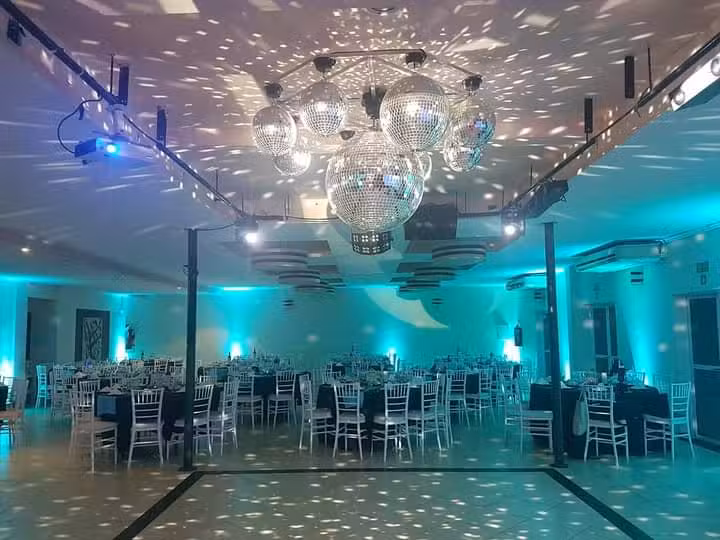 La Estaci&oacute;n Garden