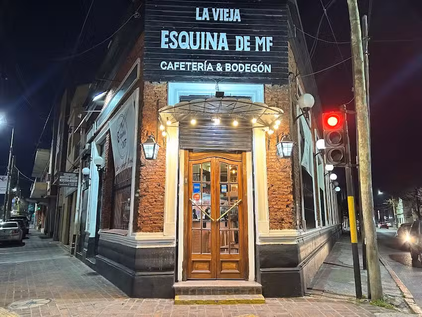 La Vieja Esquina de MF