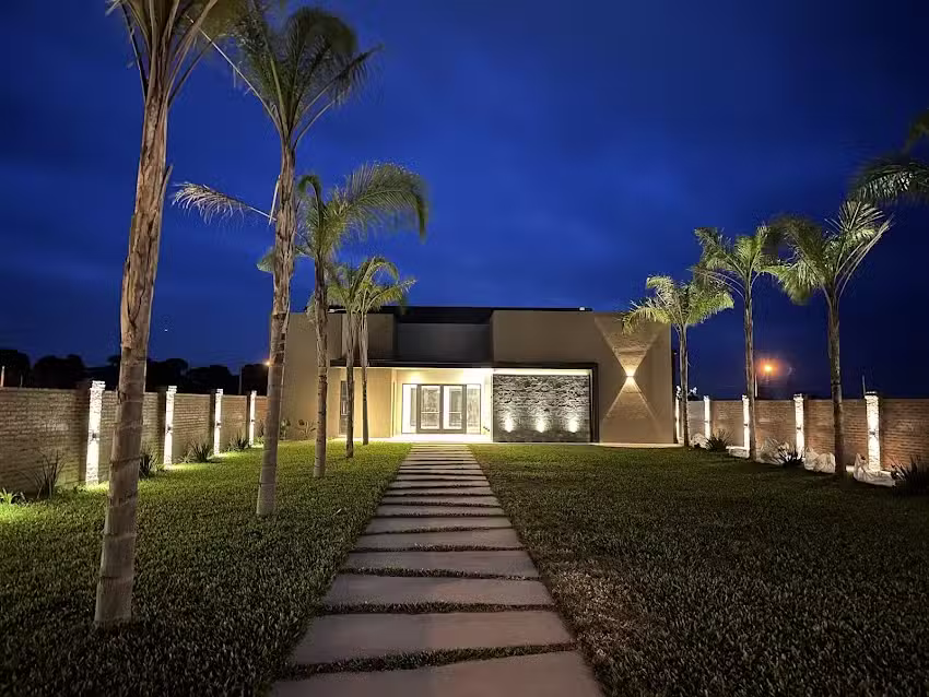 LAS LILAS sal&oacute;n de eventos