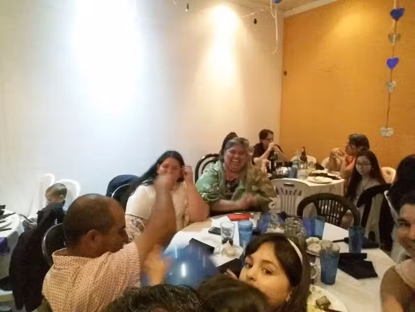 Liquid&aacute;mbar Sal&oacute;n Multieventos