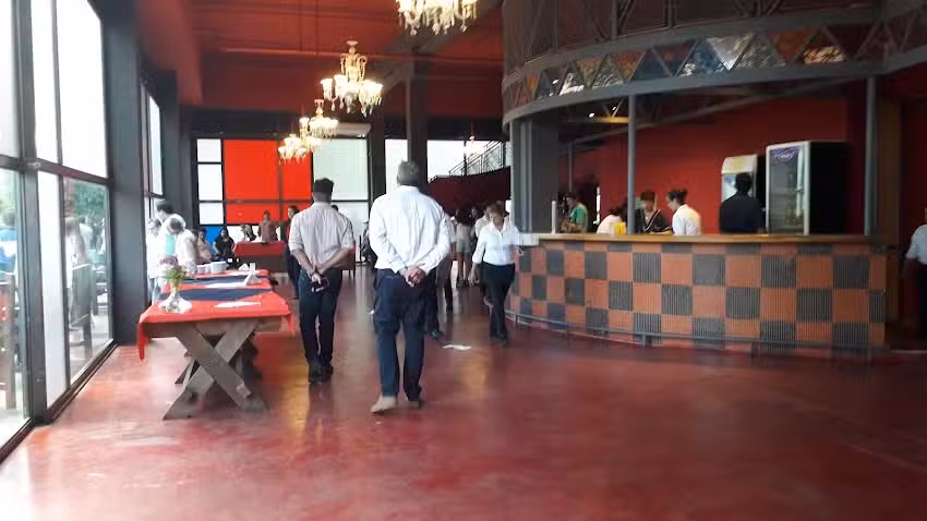 Los Cedros &bull; Pueblo Cultural