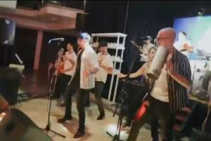 Los Mojarras – La Banda Fiesta