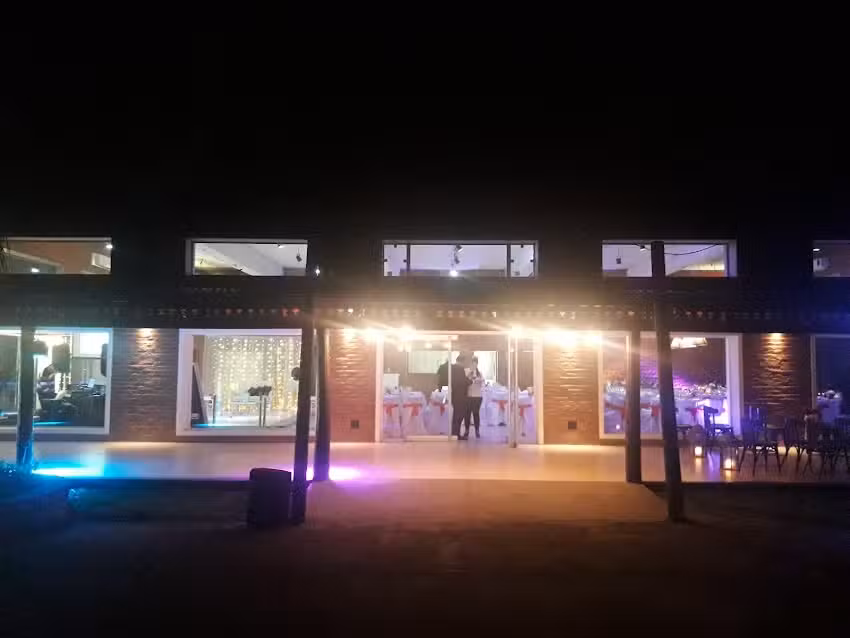 Los Pilares &ndash; CUM