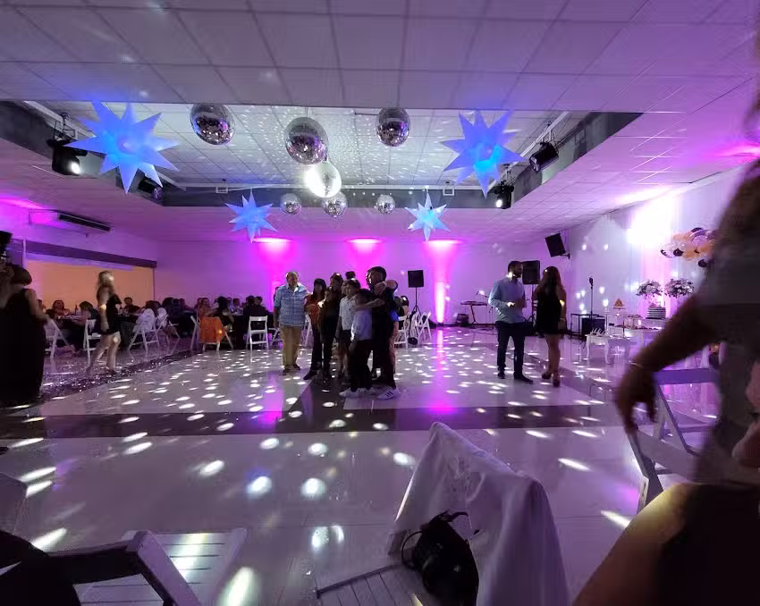 LULU Sal&oacute;n de Eventos