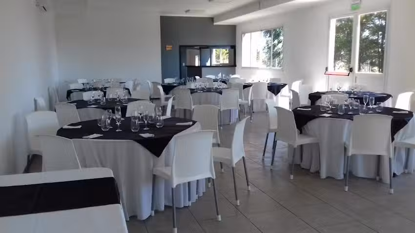 Malcata Sal&oacute;n de Eventos