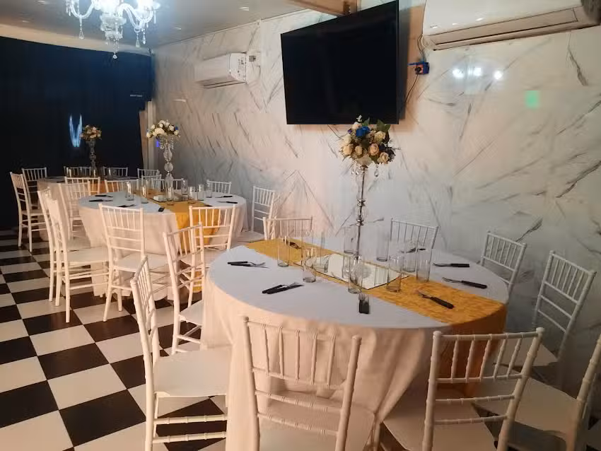 Marana Multieventos y AZS