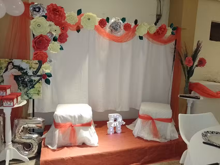 Maria Sal&oacute;n De Fiestas