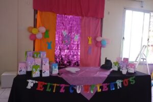 Merlin Pelotero y Salón de Fiestas Infantiles