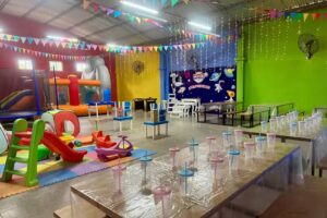 Mundo Mágico Mercedes