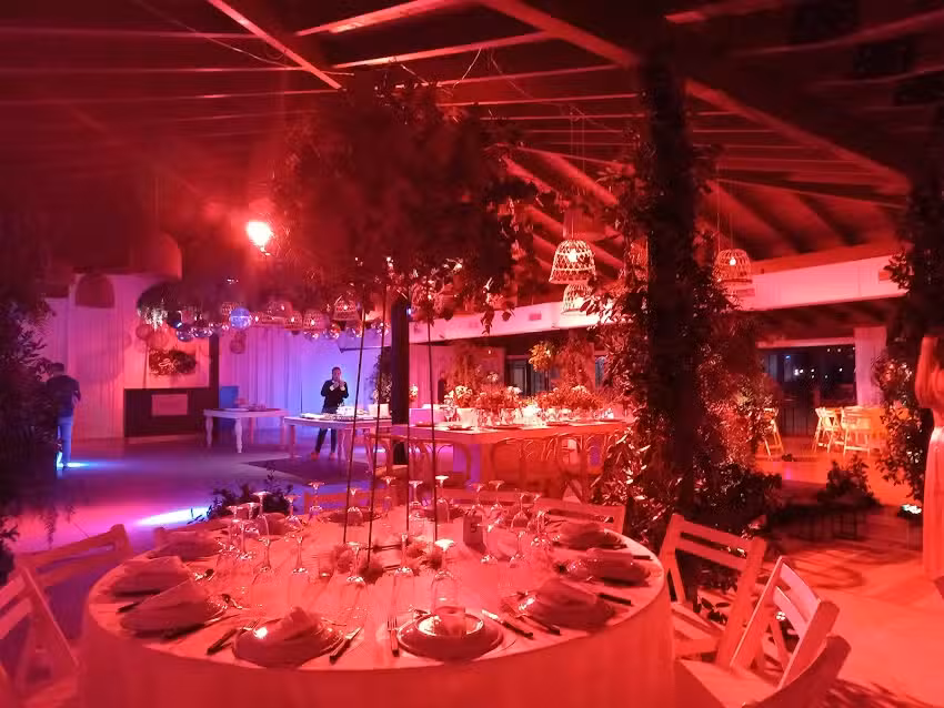 Newen(Salon De Eventos)