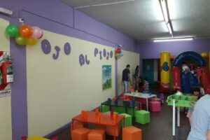 Ojo Al Piojo Sal&oacute;n De Fiesta