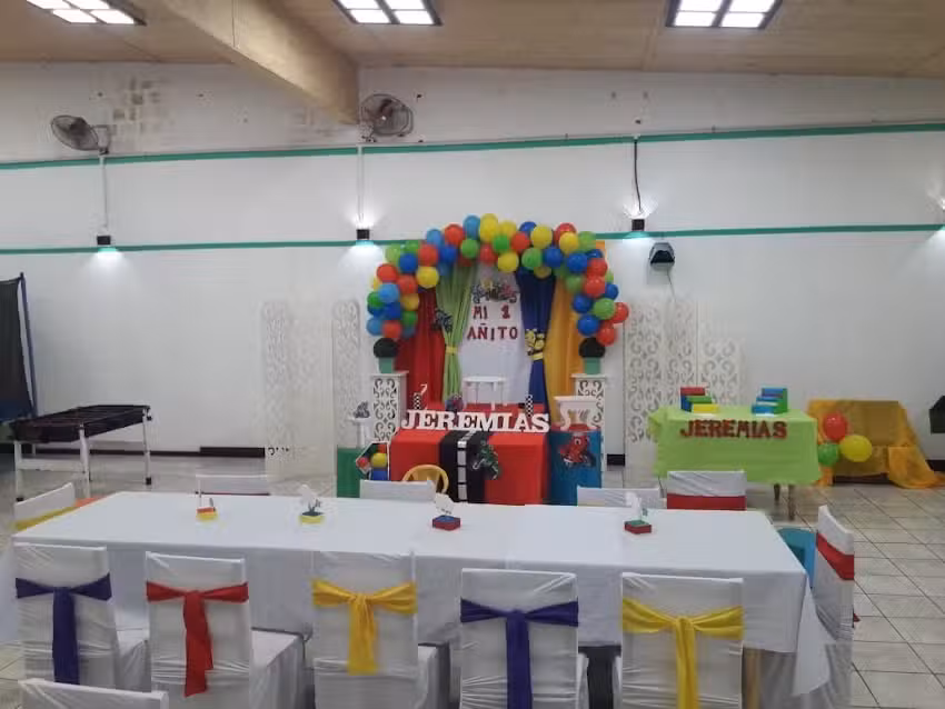 PEKES SALA DE JUEGOS EN MULTIEVENTOS DON JULIO