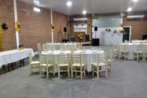 Pe&ntilde;a Omar Beltran y Sal&oacute;n de Fiestas